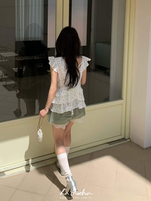 碎花涼感美背蛋糕上衣(花花清單)